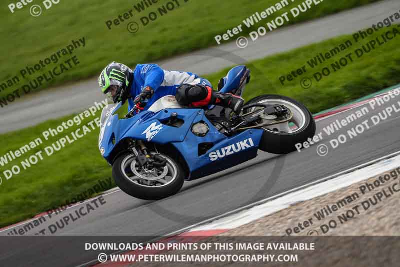 donington no limits trackday;donington park photographs;donington trackday photographs;no limits trackdays;peter wileman photography;trackday digital images;trackday photos